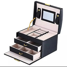 Cargar imagen en el visor de la galería, Joyero De 3 Niveles En Cuero Ecológico Con Llave Y Espejo Negro, Blanco y Pink.